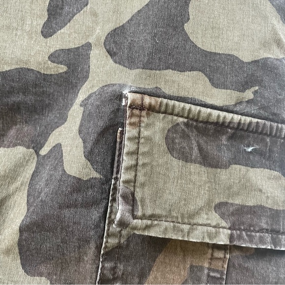 International Concepts embellished camo print cargo pants jogger style size 8 - Picture 9 of 15